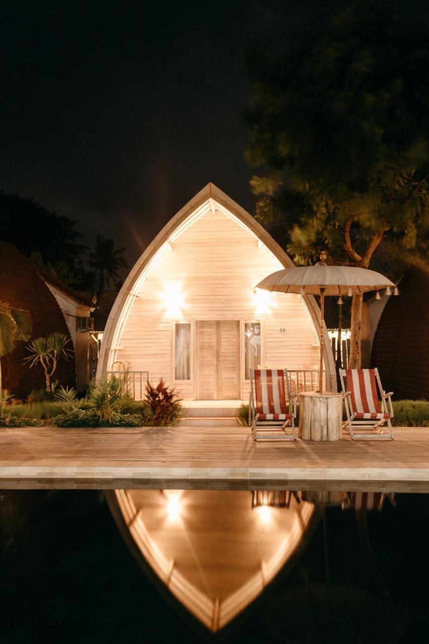 La Roja Bungalows Batununggul Exterior foto